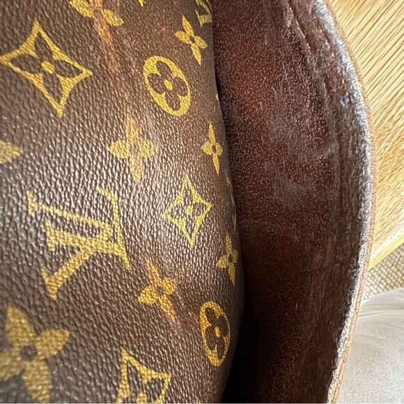 ✅AUTHENTIC✅LOUIS VUITTON JEUNEFILLE MM CROSSBODY BAG - Picture 10 of 16